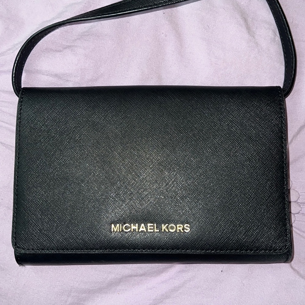michael Kors shoulder purse